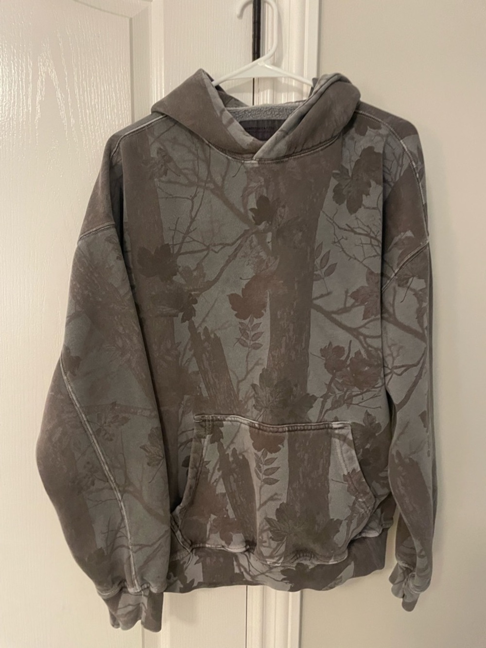 Abercrombie & Fitch Gray Floral Camo Hoodie